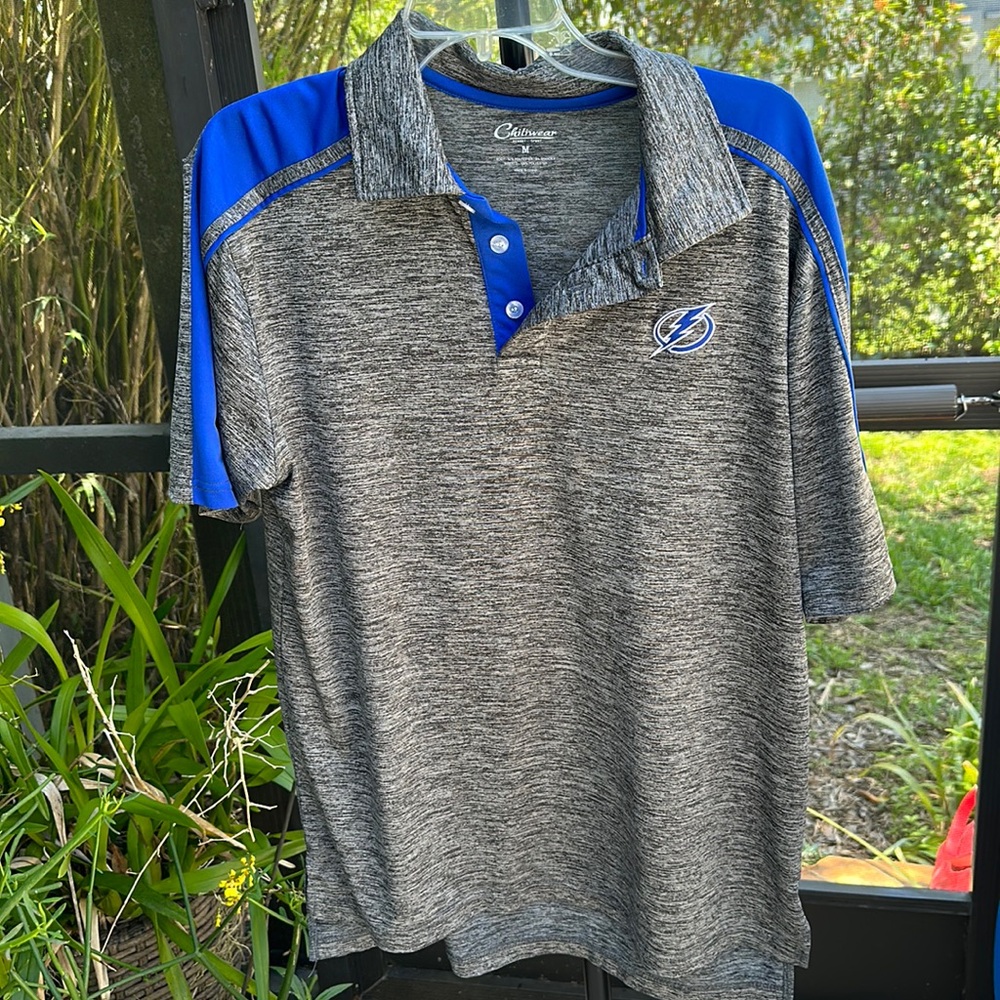 Tampa Bay Lightning embroidered logo & Lightning on sleeve polo shirt medium